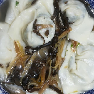 荠菜大馄饨