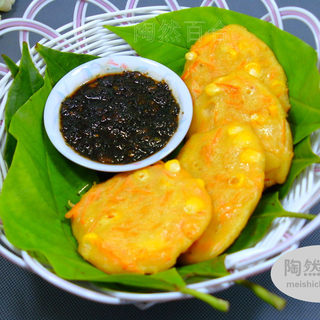 【饼饼沾酱吃】麦香胡萝卜玉米饼