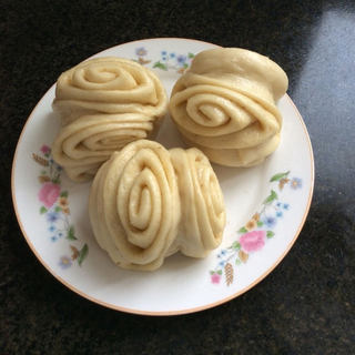 杂粮花卷