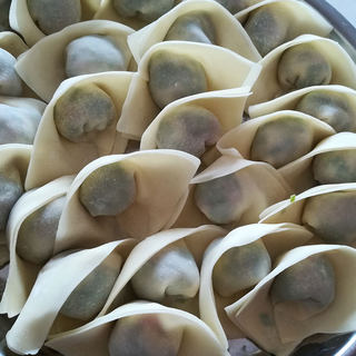 荠鲜云吞