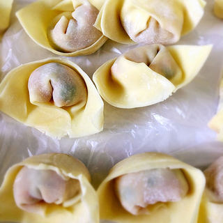 油渣包菜馄饨