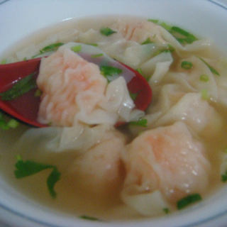 港式鲜虾馄饨