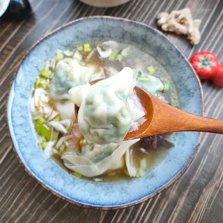 苜蓿肉馅馄饨