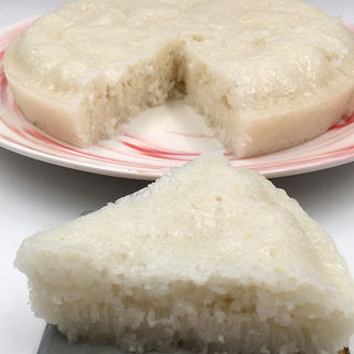 广式白糖糕，材料简单口感醇香，爽口不粘牙，有一种独特的香味。