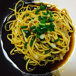 素凉面