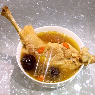 滋补鸡汤