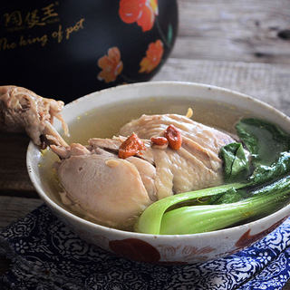 西洋参炖鸡汤
