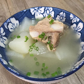 排骨萝卜汤