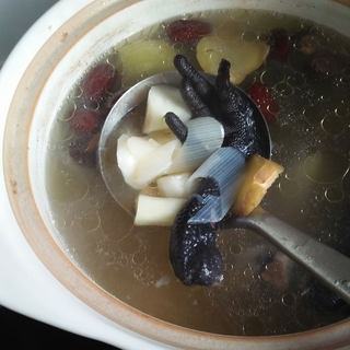 乌鸡大补汤