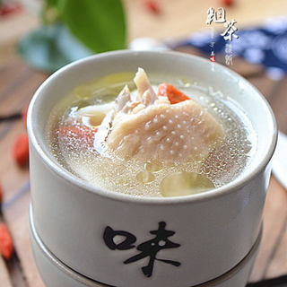淮山炖鸡汤