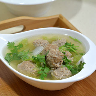 白菜肉丸汤