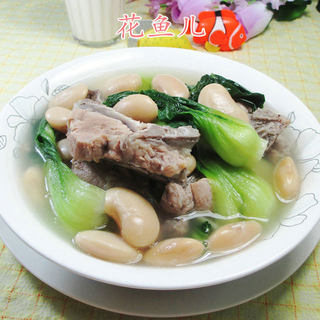 白芸豆青菜龙骨汤