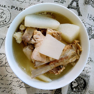 羊肉萝卜汤