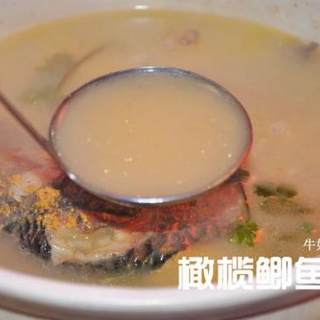橄榄鲫鱼汤