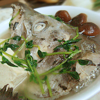 三文鱼头豆腐汤