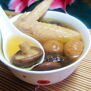 无花果香菇炖鸡汤