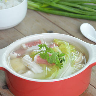 白菜豆腐肉丸汤