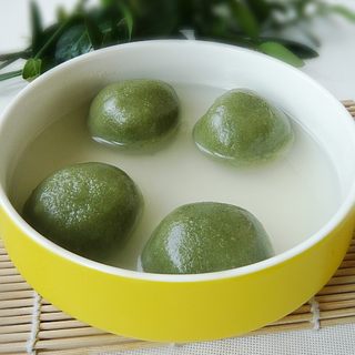 绿茶豆沙汤圆