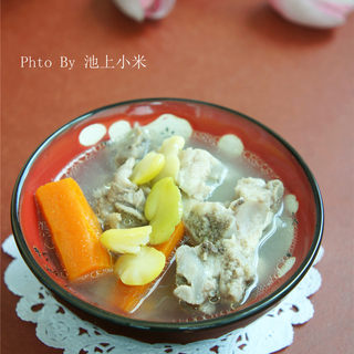 蚕豆胡萝卜筒骨汤