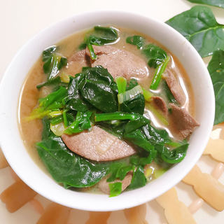 菠菜猪肝汤