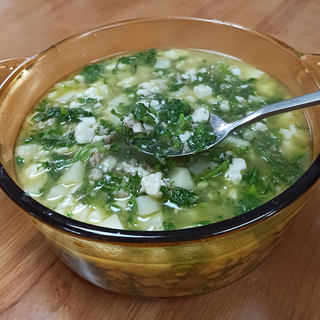 荠菜山药肉末豆腐羹