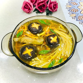 菌菇鸭汤