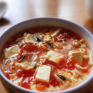 金针菇豆腐汤