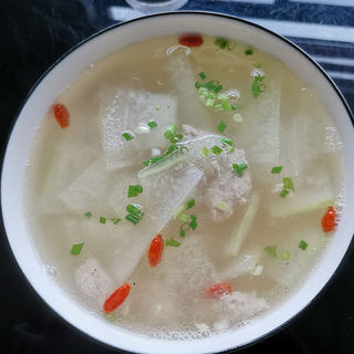 冬瓜肉丸汤