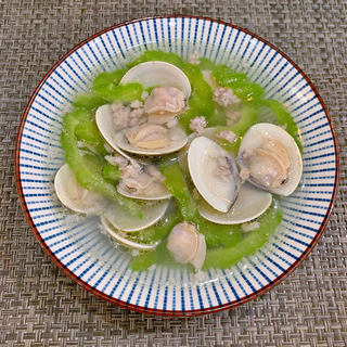 苦瓜肉末沙白汤