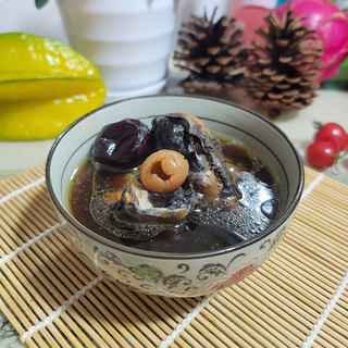 药膳滋补乌鸡汤