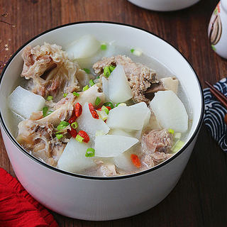 羊肉萝卜汤