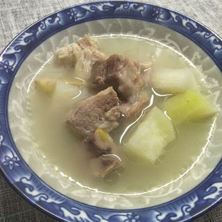 清炖羊肉萝卜汤