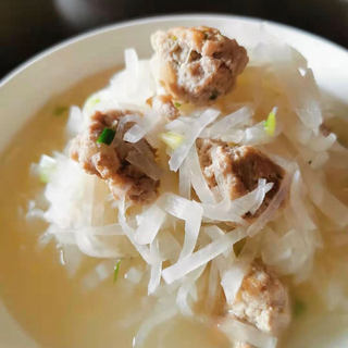 萝卜肉丸汤
