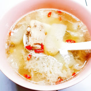 竹荪排骨汤