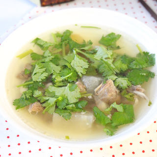 当归萝卜羊肉汤