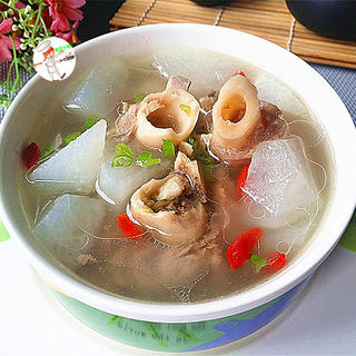 萝卜羊骨汤