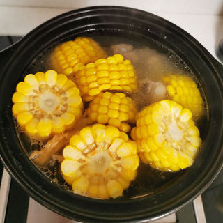 玉米排骨汤