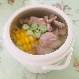 玉米山药瘦肉蒸盅