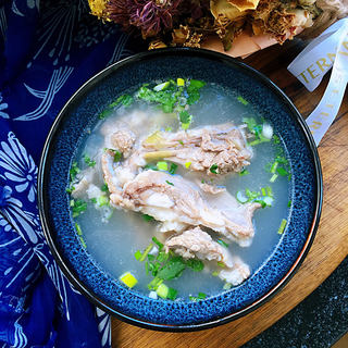 炖羊肉汤