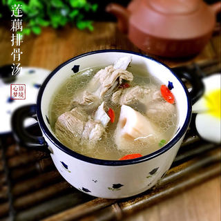 秋季润肺～莲藕排骨汤