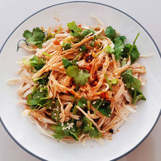 麻辣鸡丝