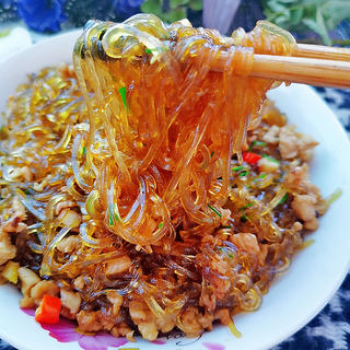 蚂蚁上树