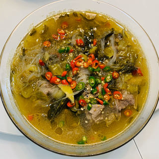 酸汤肥牛