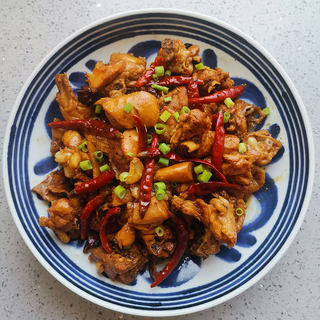 红烧辣子鸡块