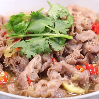 酸汤肥牛
