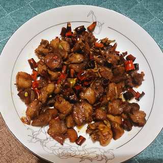 辣炒鸡丁