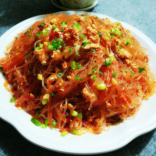 蚂蚁上树