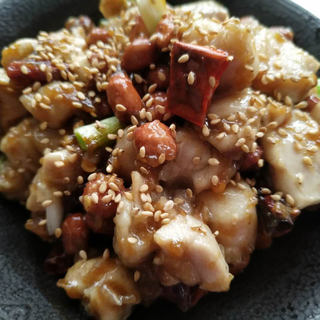 川香宫保鸡丁