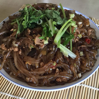蚂蚁上树