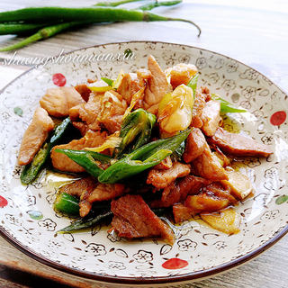 尖椒肉片